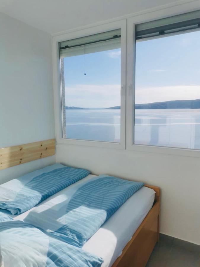 セニSuzana Beautiful Balcony Sea View 1アパートメント エクステリア 写真